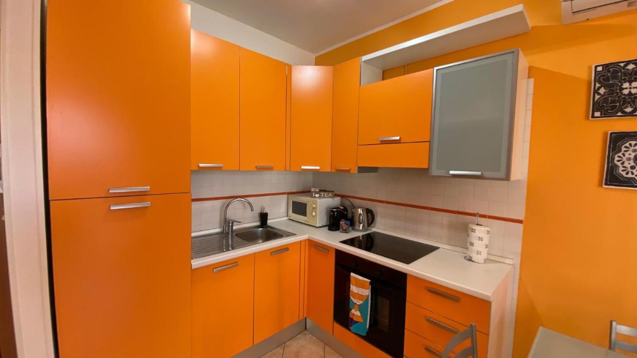 Вилла House Dogana Пескьера-дель-Гарда Экстерьер фото